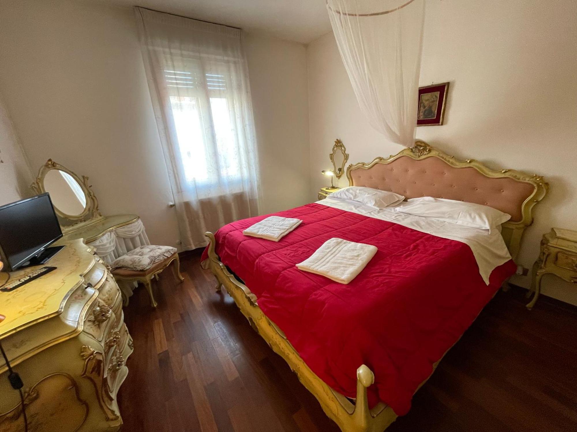 Royal Guest House Venezia Eksteriør bilde